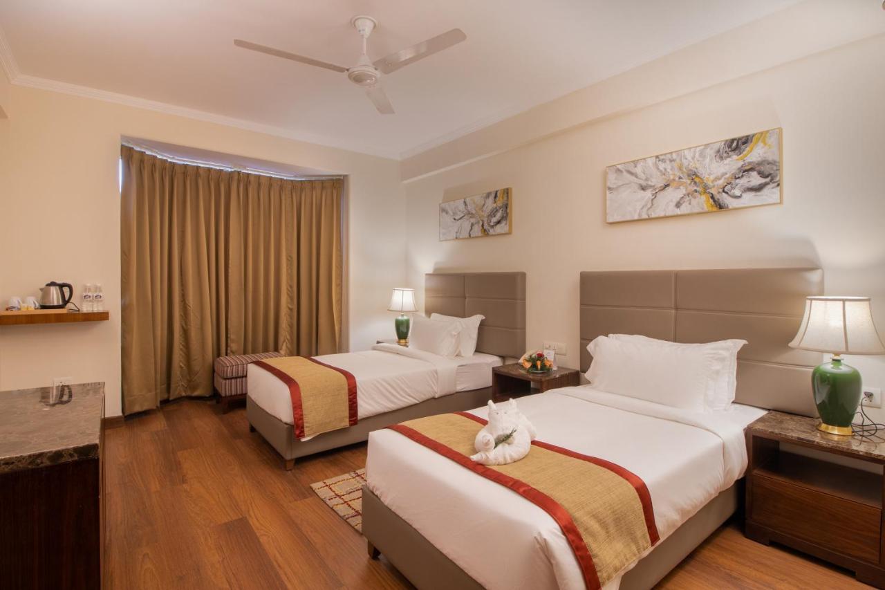 8Fold By Larisa Hotel Shimla Luaran gambar