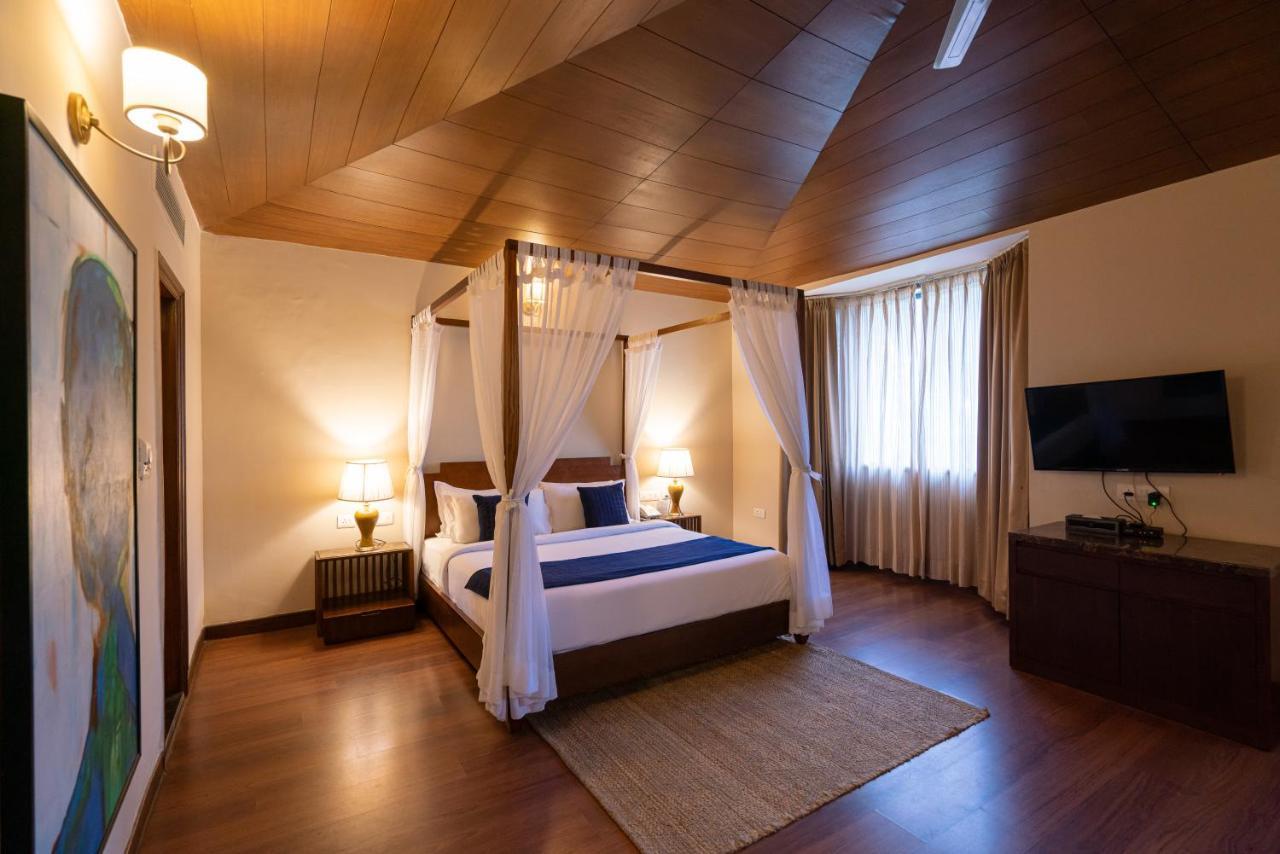 8Fold By Larisa Hotel Shimla Luaran gambar