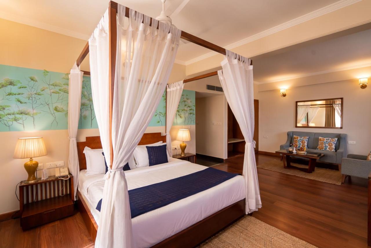 8Fold By Larisa Hotel Shimla Luaran gambar