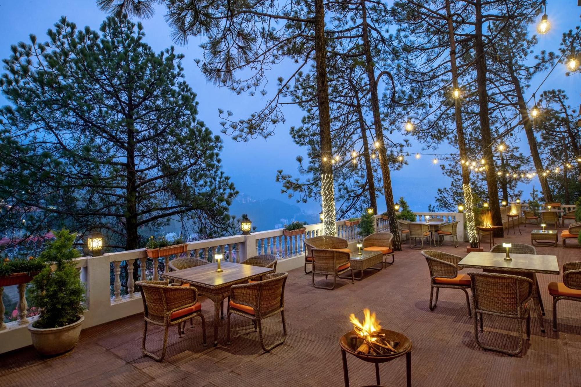 8Fold By Larisa Hotel Shimla Luaran gambar