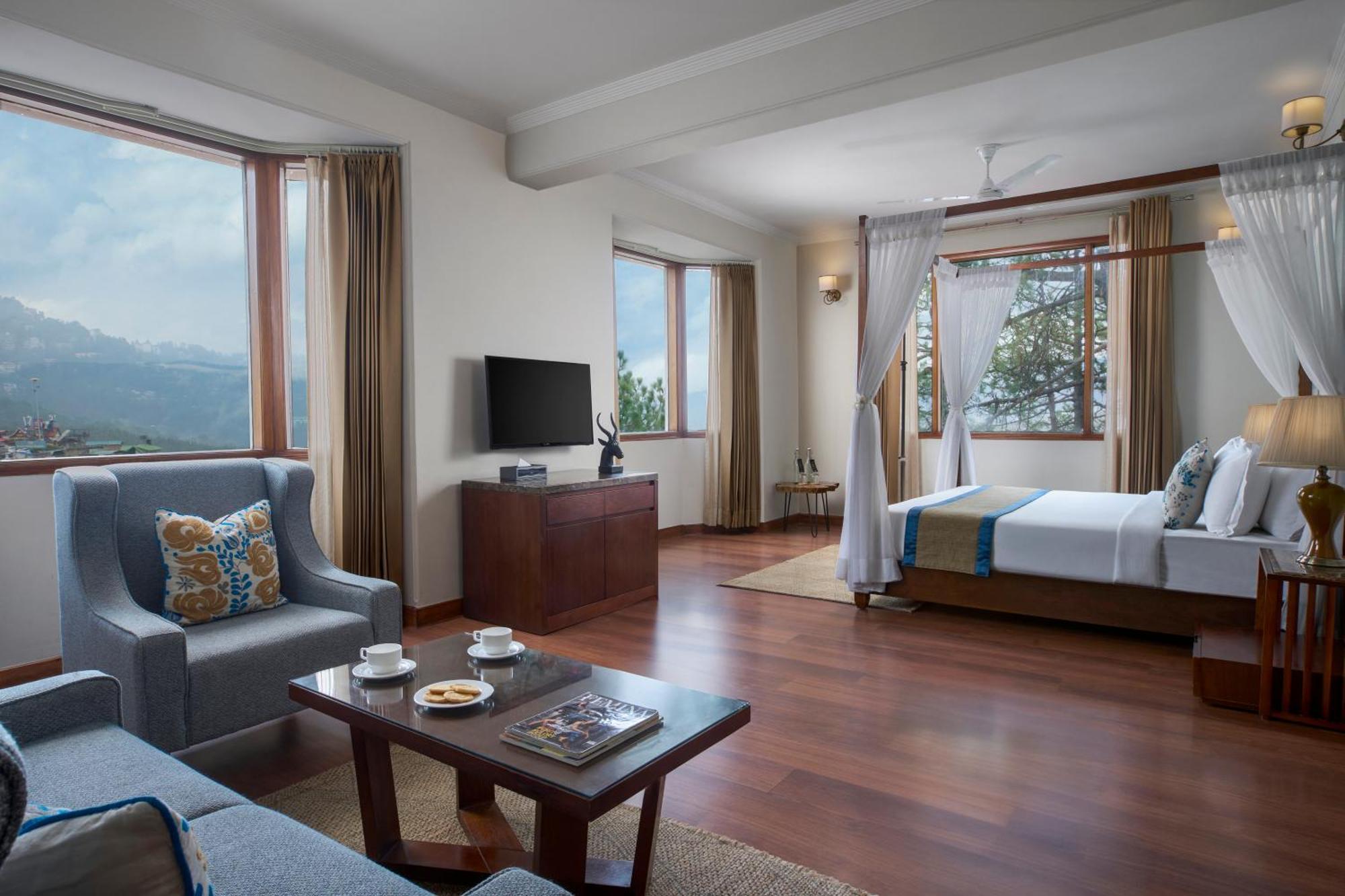 8Fold By Larisa Hotel Shimla Luaran gambar
